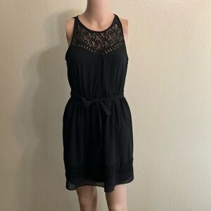 Black Sheer Dress
Sleeveless
Size S/M